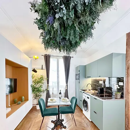 Opera - Prestige With Lift For 4 Apartment *